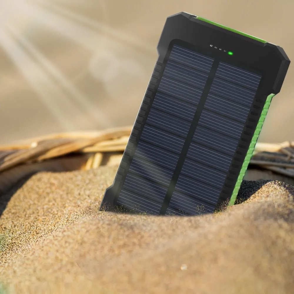 10000MAH WATERPROOF SOLAR POWER BANK