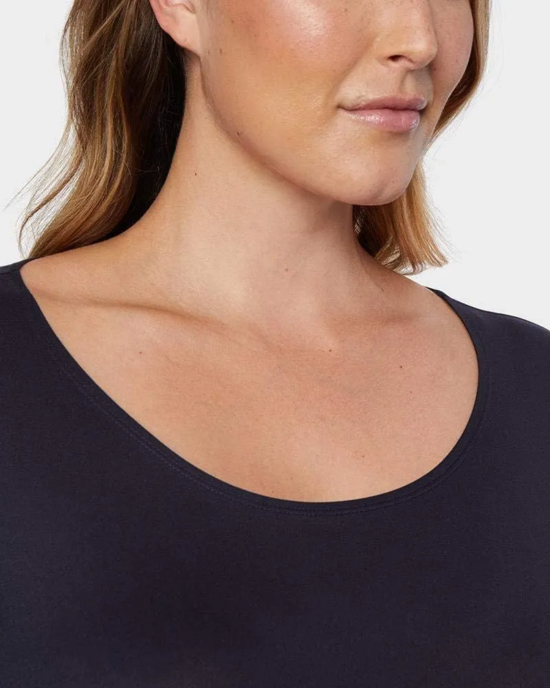 32 DEGREES Heat Womens Lightweight Thermal Baselayer Long Sleeve Scoop Top, Eggplant