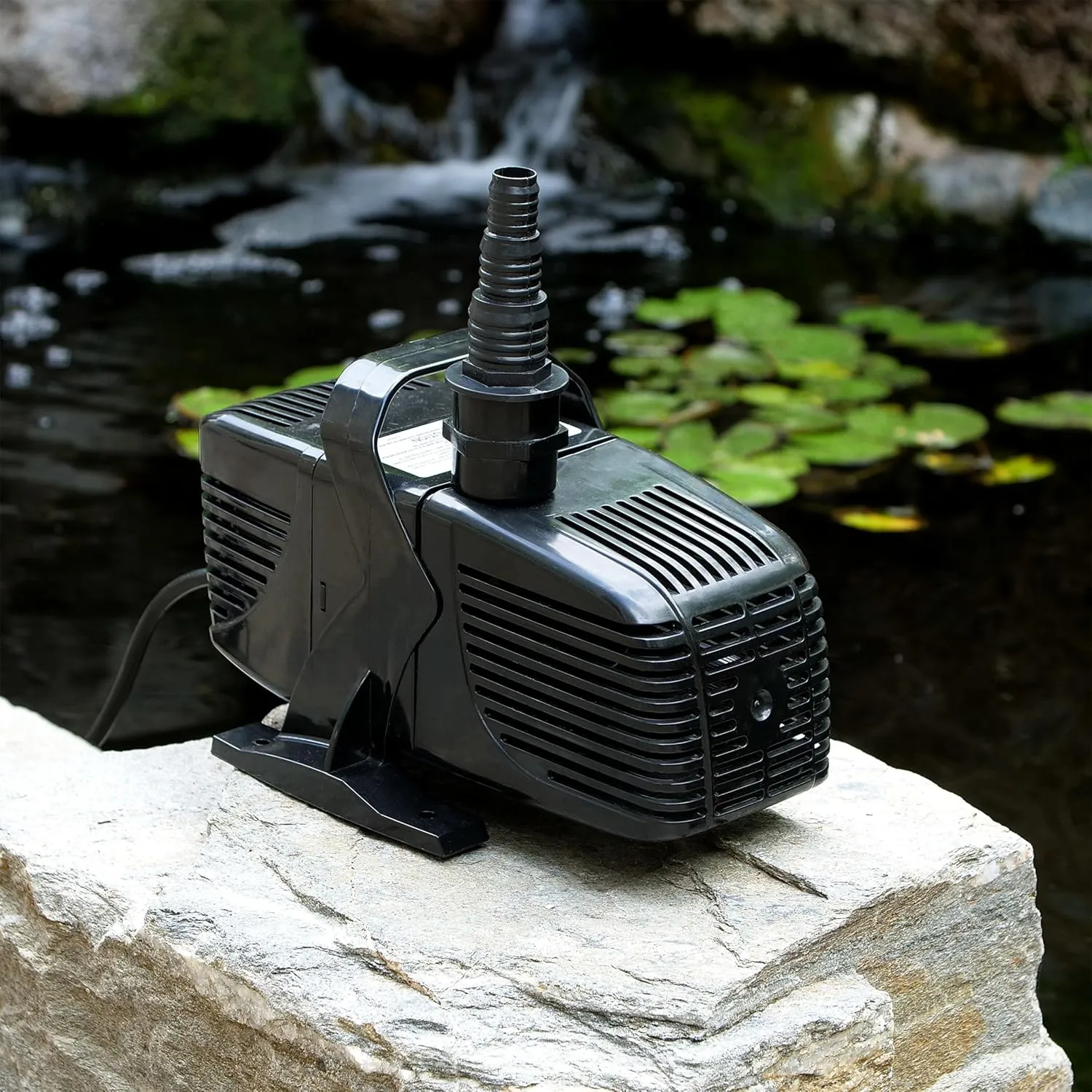 Alpine Corporation Tornado Pump 3100 GPH with 33 Ft. Cord for Ponds, Fountains, and Waterfalls