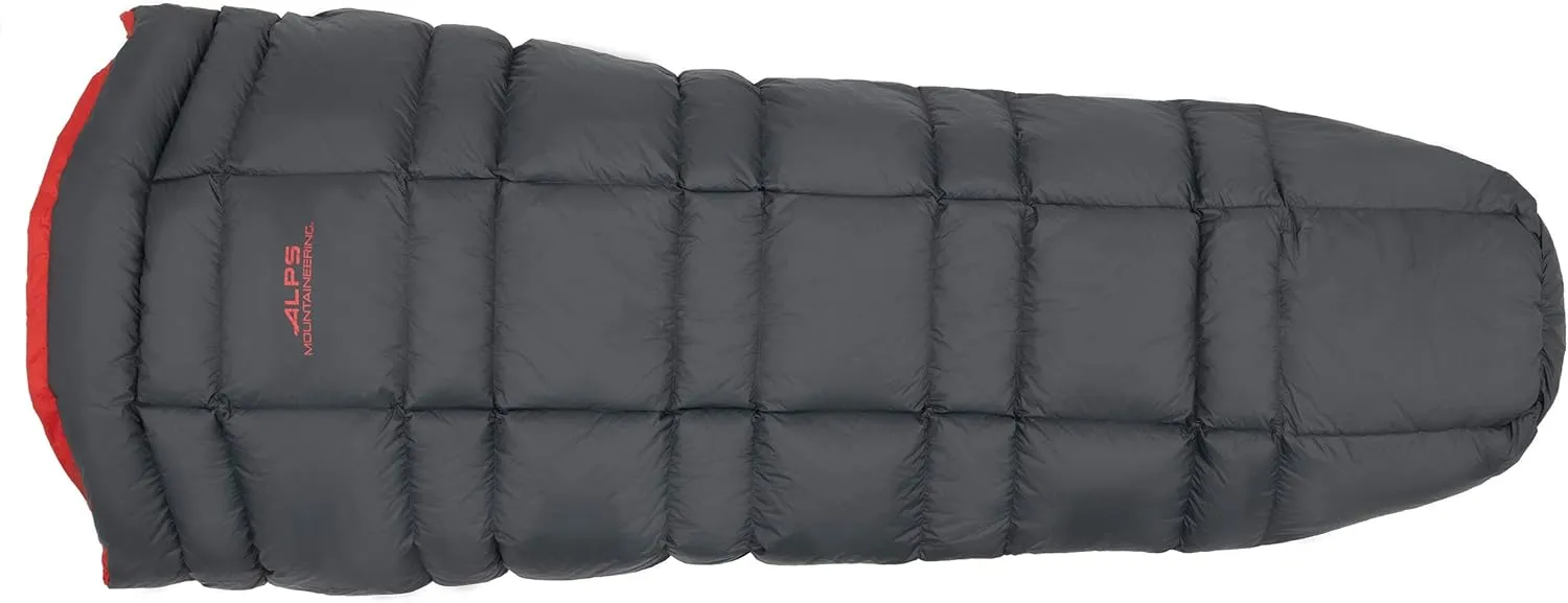 ALPS Mountaineering Pinnacle Quilt - Charcoal/Red