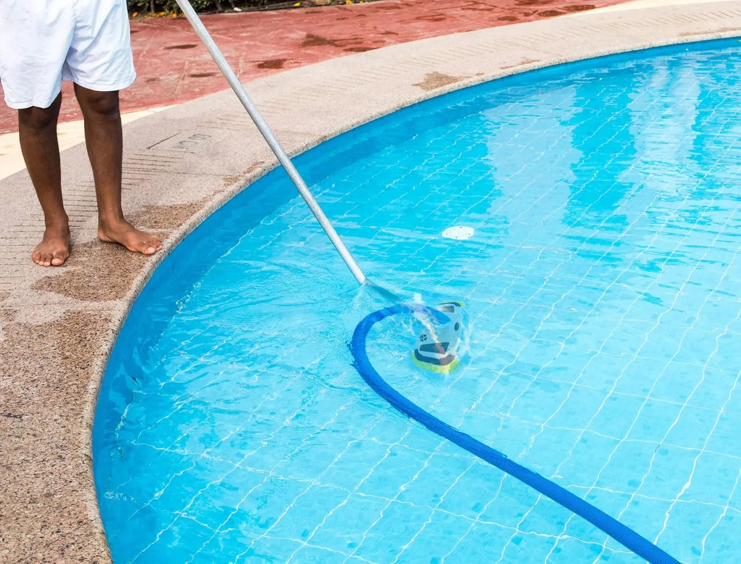 Aqua Select 7-21 Foot Telescoping Pool Vacuum Pole | Heavy Duty Aluminum Pole for Leaf Skimmers, Pool Brushes and Vacuum Heads | Expandable Swimming Pool Pole