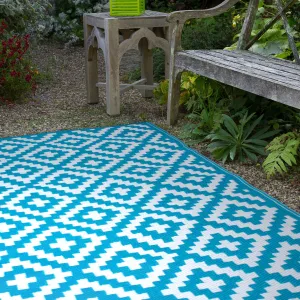 Aztec - Teal & White (9' x 12') Foldable Rug