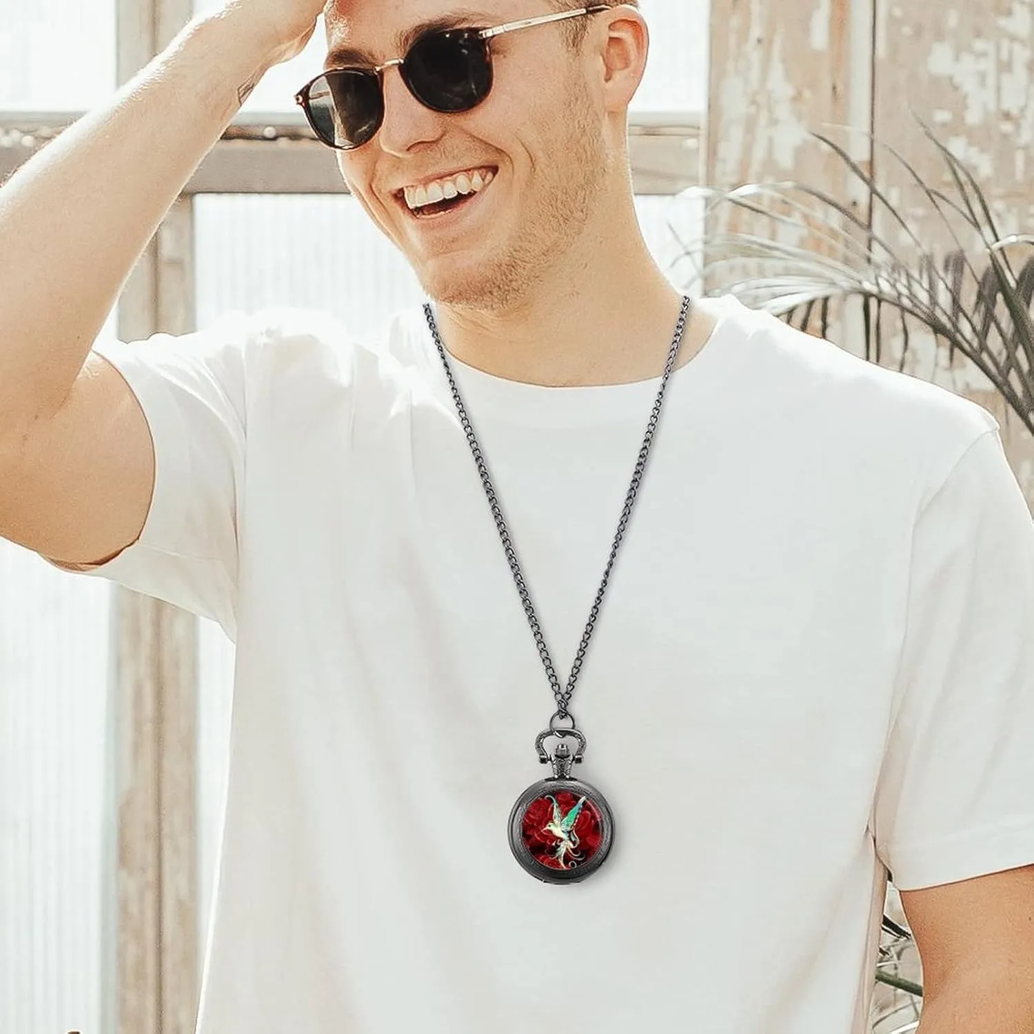 Beautiful Hummingbird with Rose Vintage Pocket Watch Printed Pendant Watches Necklace with Chain Gift for Friend Lover Family