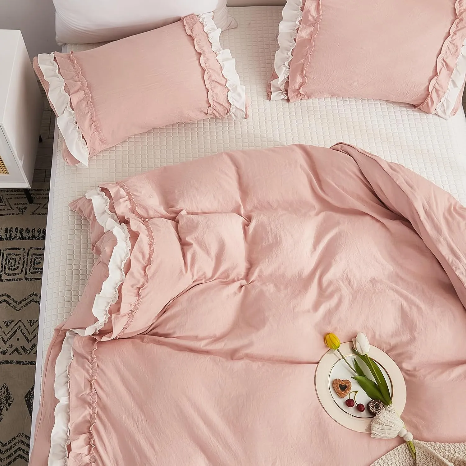 Bedorm Ruffle Duvet Cover Queen Coquette Bedding Ultra Soft Breathable Shabby Chic Bedding Pink Ruffled Duvet Cover Set Cute Comforter Cover
