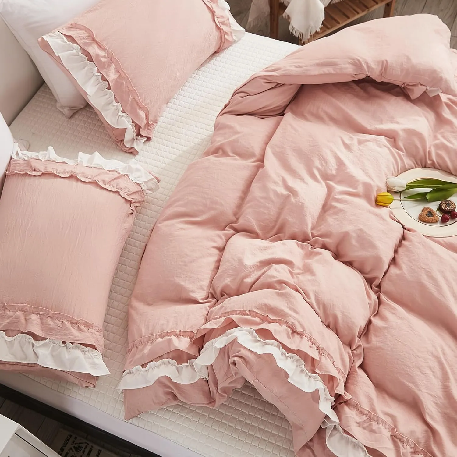 Bedorm Ruffle Duvet Cover Queen Coquette Bedding Ultra Soft Breathable Shabby Chic Bedding Pink Ruffled Duvet Cover Set Cute Comforter Cover