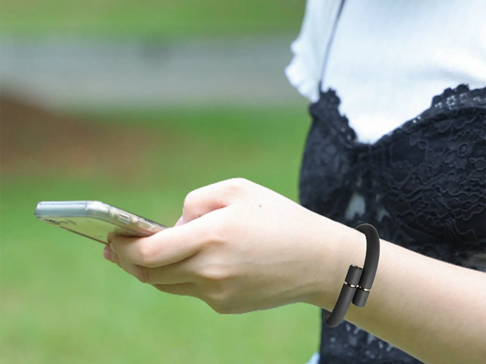 Bracelet Black Price drop with Mosquito Repellent Replacement IoT-powered Silicone 6 Sticks