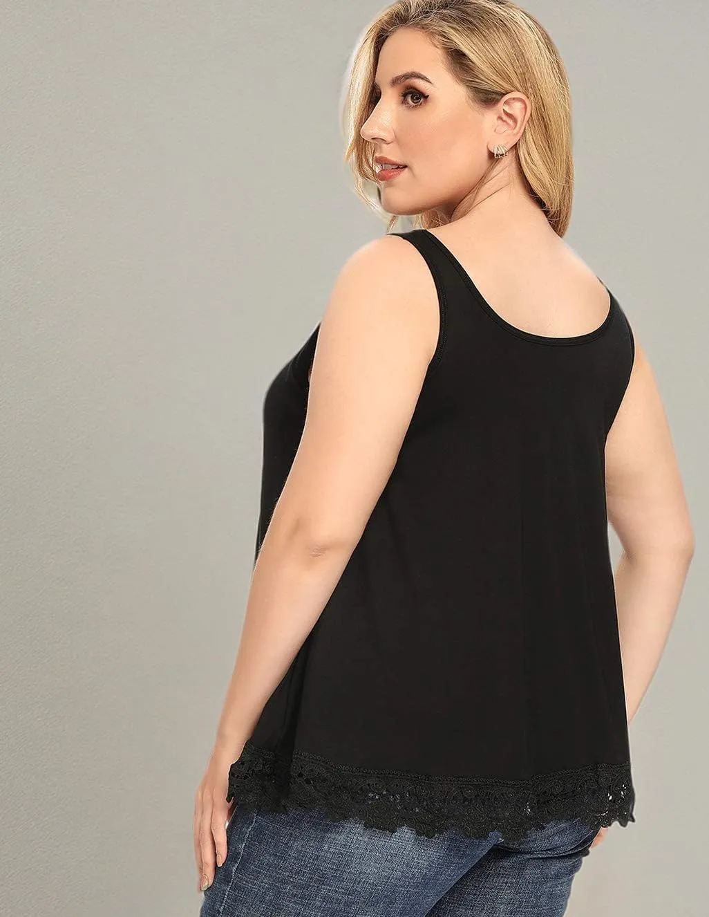 Camisoles for Women with Built in Bra Adjustable Strap Tank Tops Cami Sleeveless Summer Tops for Workout Sleeping Traveling