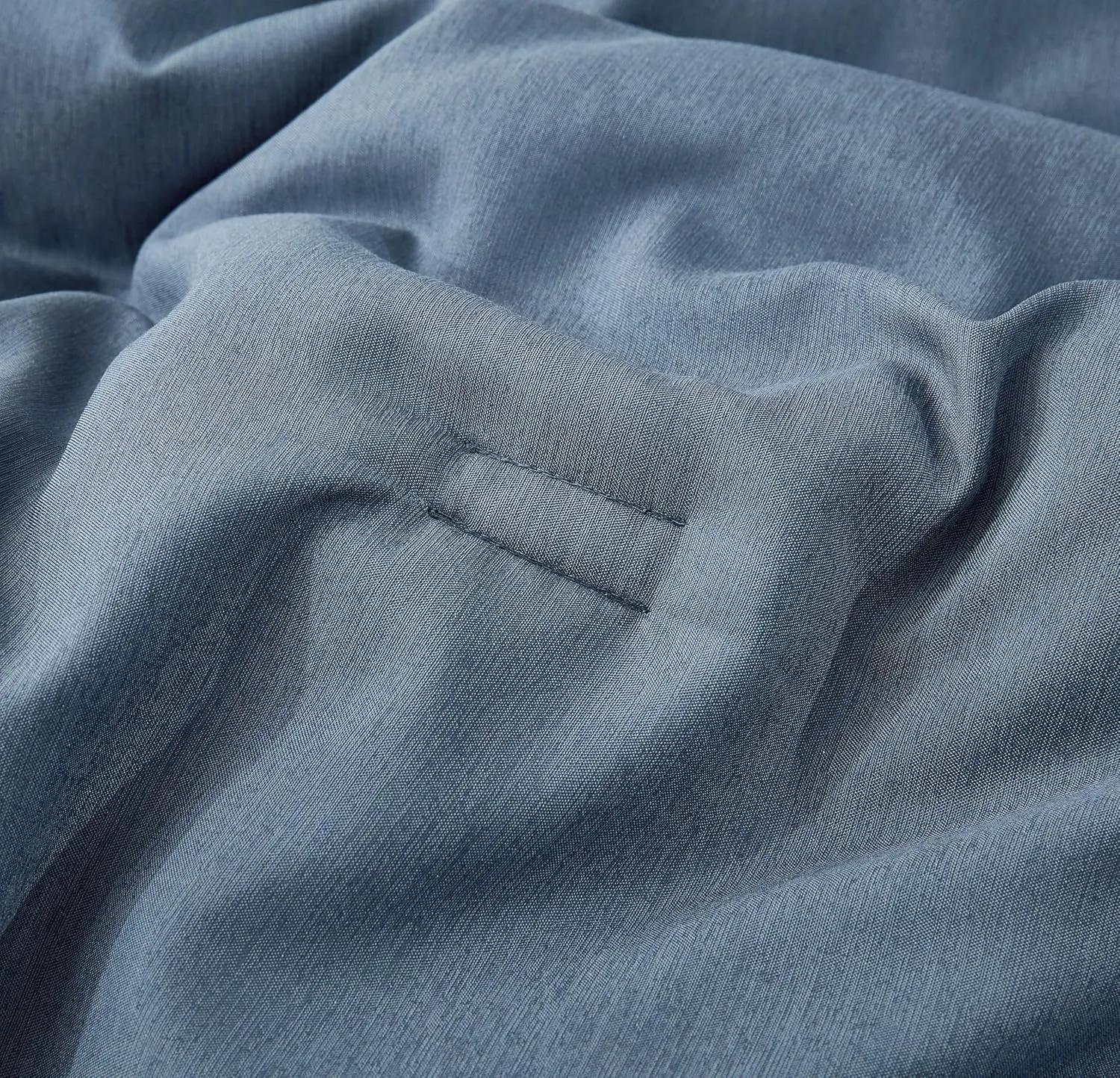 Chezmoi Collection Cliff 3-Piece Lightweight Cooling Comforter Set, Oversized King - Rayon Derived from Bamboo & Polyester Blended, Soft Breathable Bedding for Hot Sleepers, Steel Blue