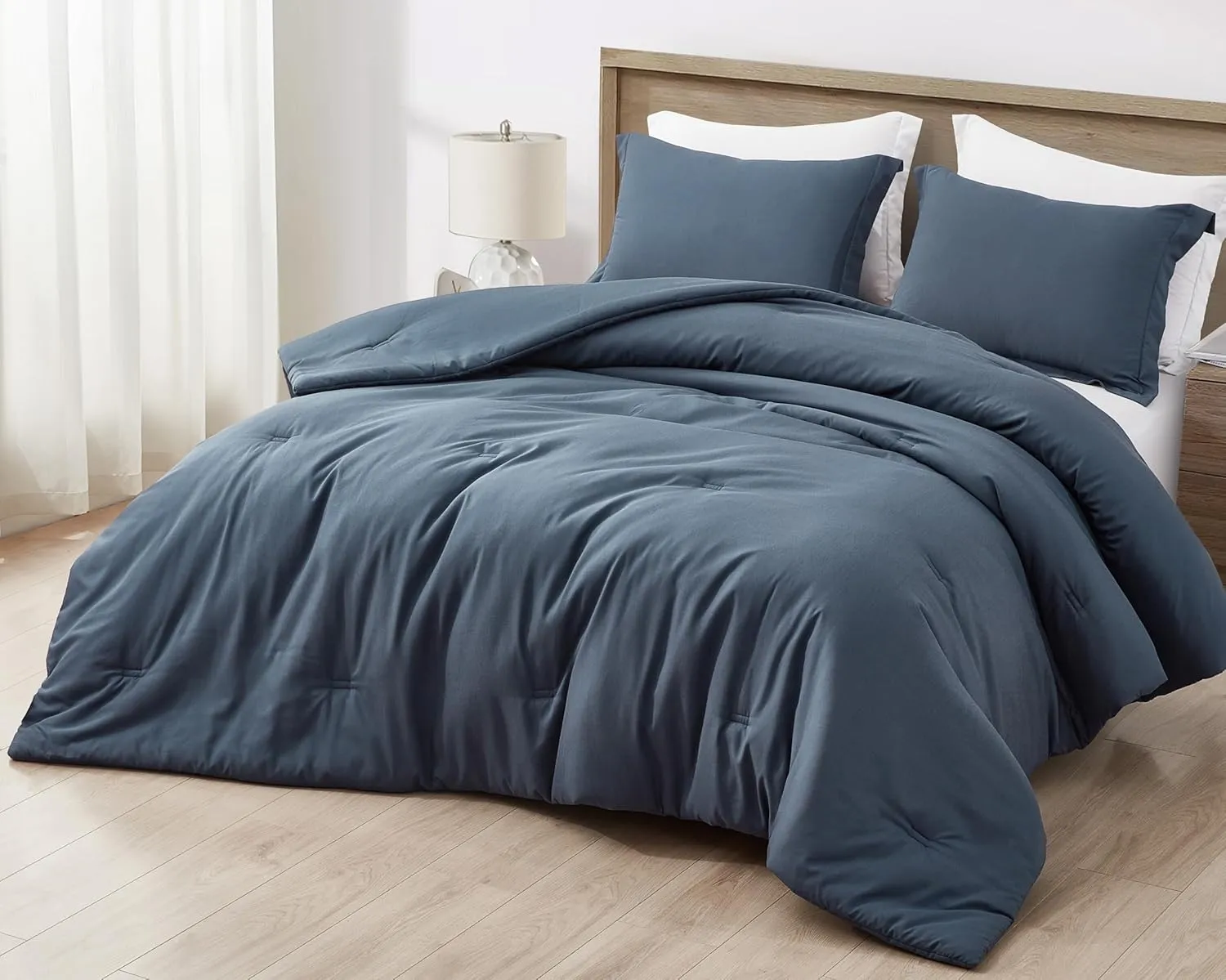 Chezmoi Collection Cliff 3-Piece Lightweight Cooling Comforter Set, Queen- Rayon Derived from Bamboo & Polyester Blended, Soft Breathable Bedding for Hot Sleepers, Steel Blue