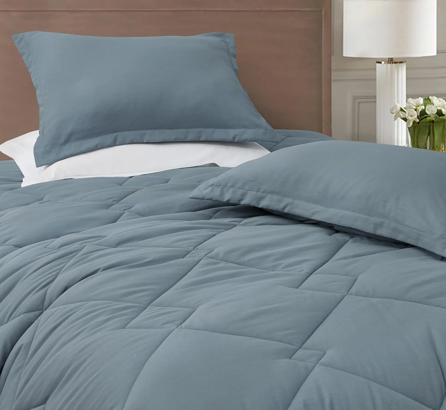 Chezmoi Collection Logan Dusty Blue Comforter Set King Size 3-Piece Soft Lightweight Stone-Washed Microfiber Comforter Set for All Season (1 Comforter 104x92, 2 Shams)
