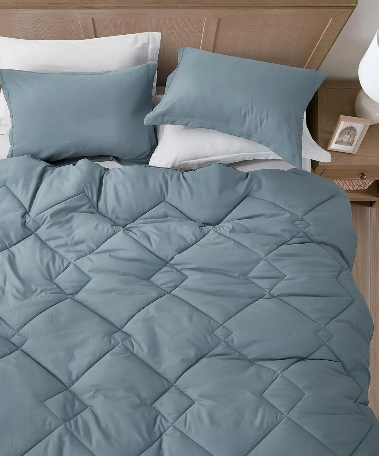 Chezmoi Collection Logan Dusty Blue Comforter Set King Size 3-Piece Soft Lightweight Stone-Washed Microfiber Comforter Set for All Season (1 Comforter 104x92, 2 Shams)