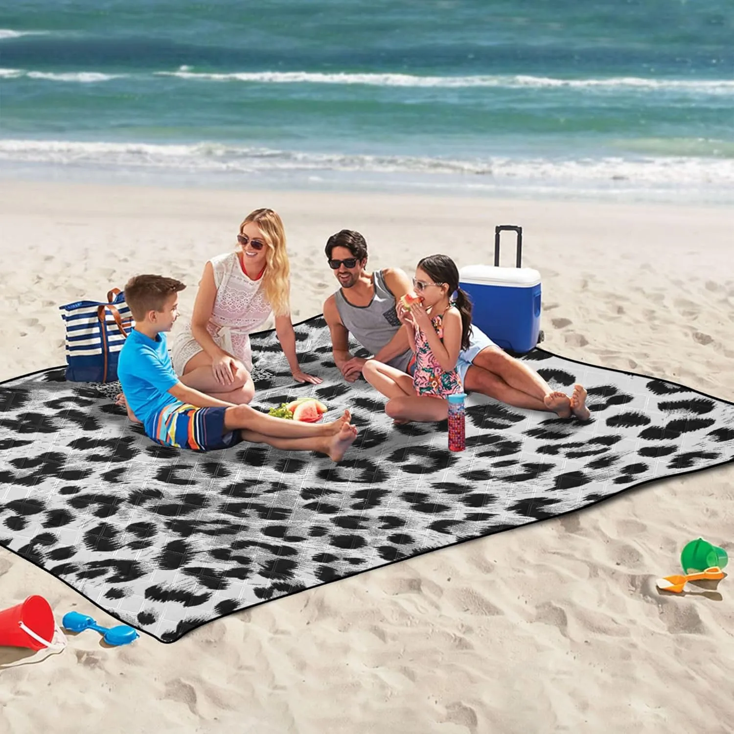 CHIFIGNO Cute Sandproof Beach Blanket Waterproof Cute Picnic Essentials Foldable Floral Camp Blanket for Grass 80" x 60"