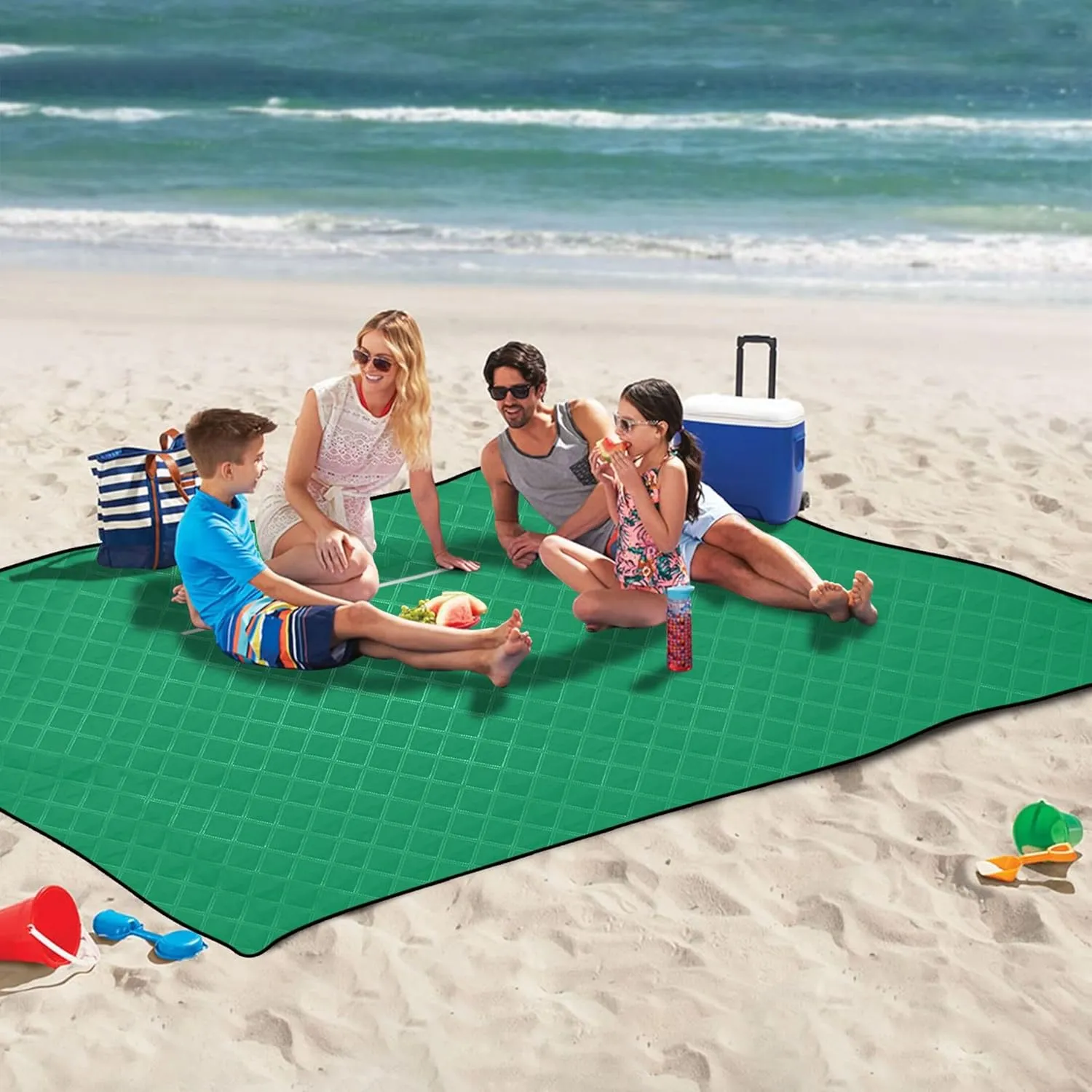 CHIFIGNO Peacock Green Beach Blankets Waterproof Sandproof Print Outdoor Mat for Camping Foldable Picnic Blankets Large 80" x 60"