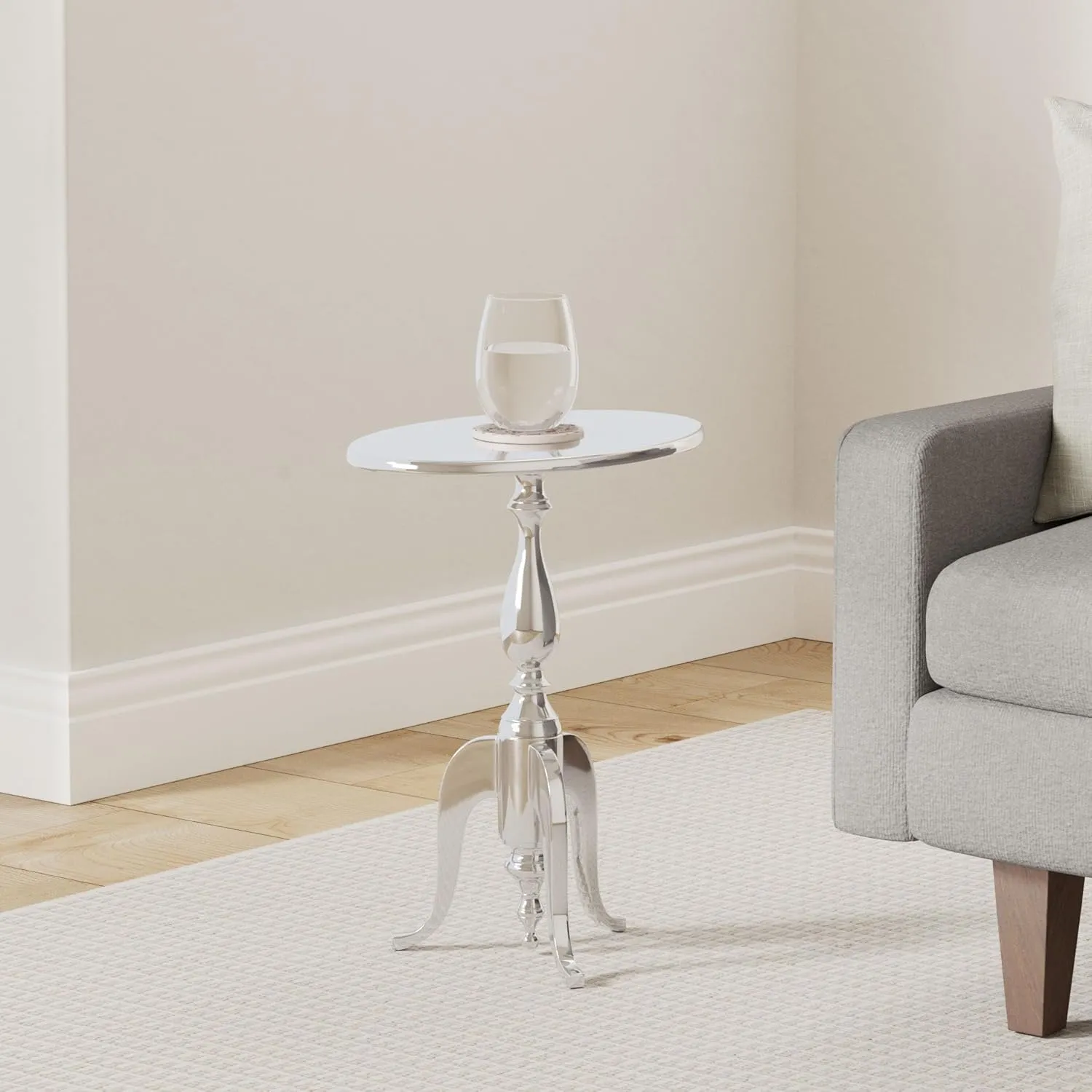Deco 79 Aluminum Metal Side End Accent Table Small End Table, Side Table 18" x 12" x 22", Silver