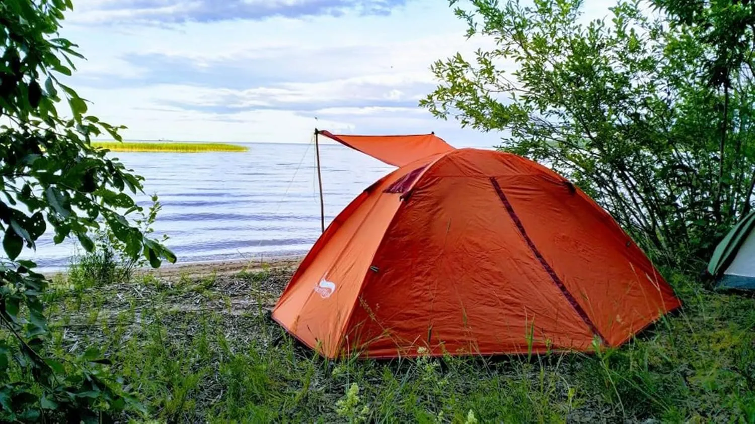 DESERT & FOX Camping Tents 1/2/3 Person,Outdoor Lightweight Backpacking Tent Waterproof 3 Season Tent for Family Hiking Hunting Mountaineering Travel