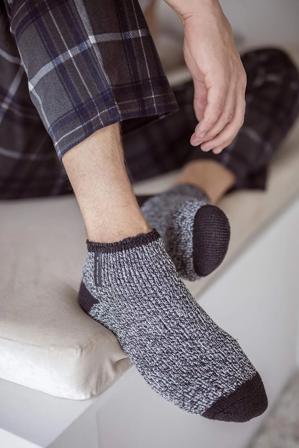 HEAT HOLDERS Mens Luxury Cozy Soft Fleece Lined Fluffy Bed Socks for Sleep