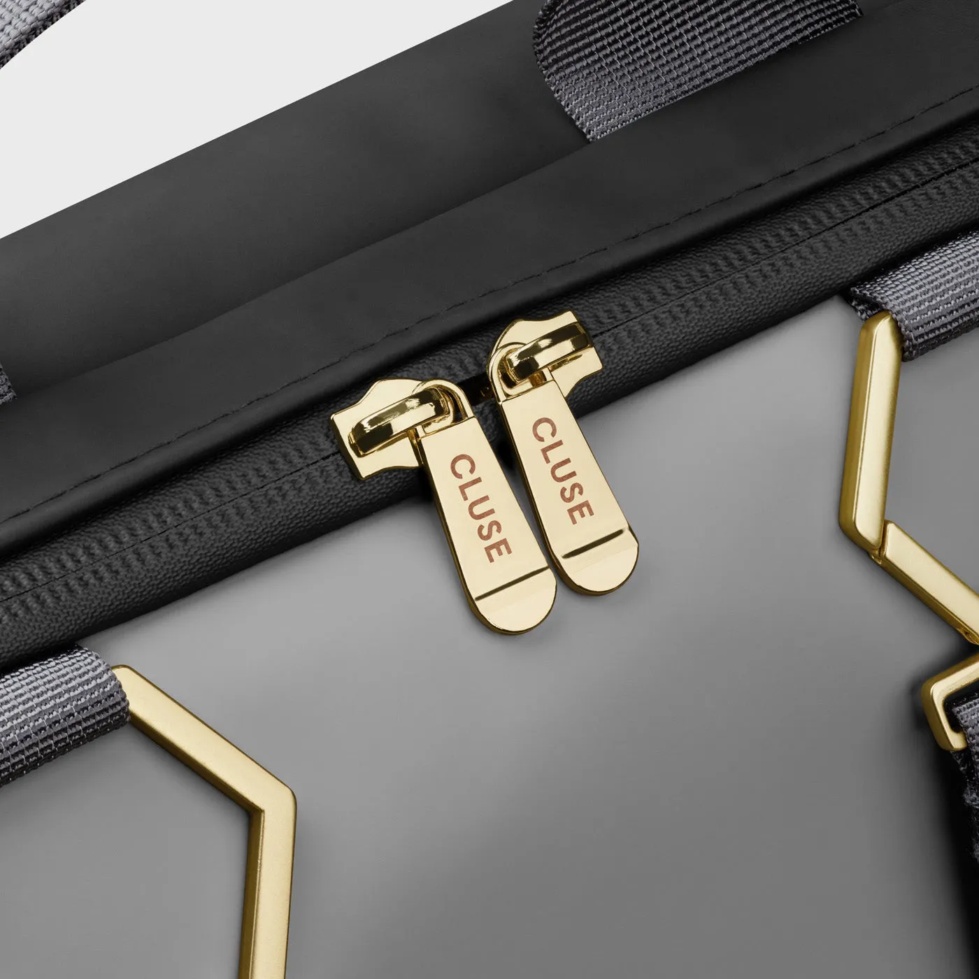 Le Réversible Backpack, Black Grey, Gold Colour