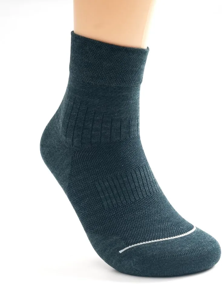 Men’s Moisture Wicking Odor Free Athletic Dress Quarter lightweight Socks for Athletes feet One Size