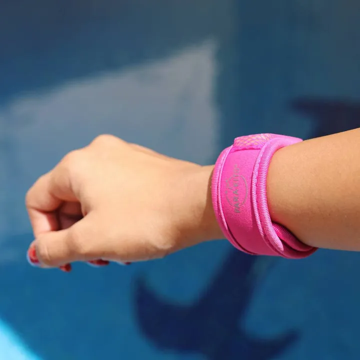 Mosquito Repellent Wristband with 2 refills - Solid Color