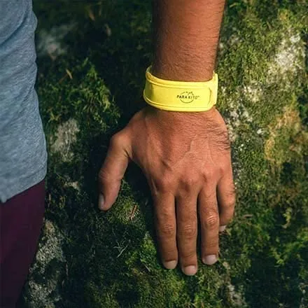 Mosquito Repellent Wristband with 2 refills - Solid Color