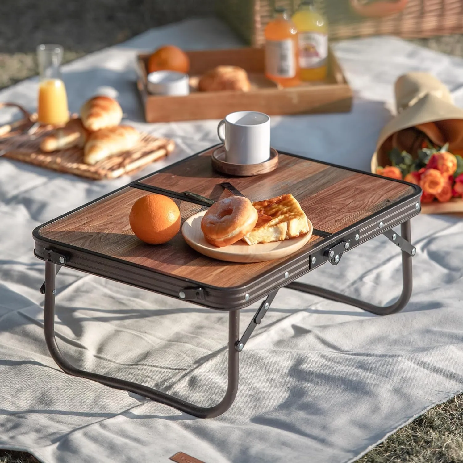 Naturehike Camping Folding Table Beach, Large Portable Camping Side Tables with Adjustable Legs, Tent Table Folding Camp Table with Carry Bag for Outdoor Camping, Cooking, BBQ, Travel - Retro