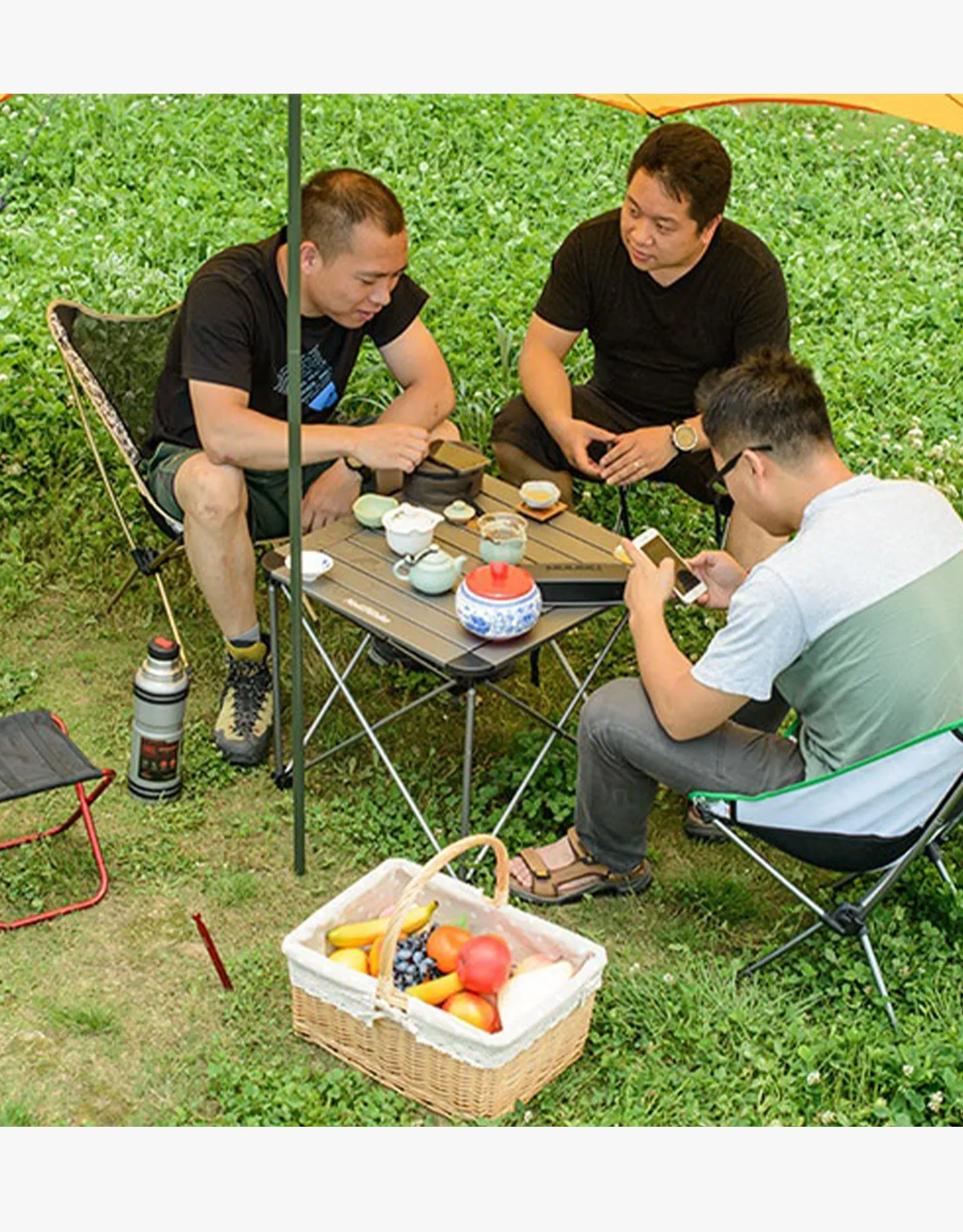 Naturehike Outdoor Aluminum Folding Table NH16Z016
