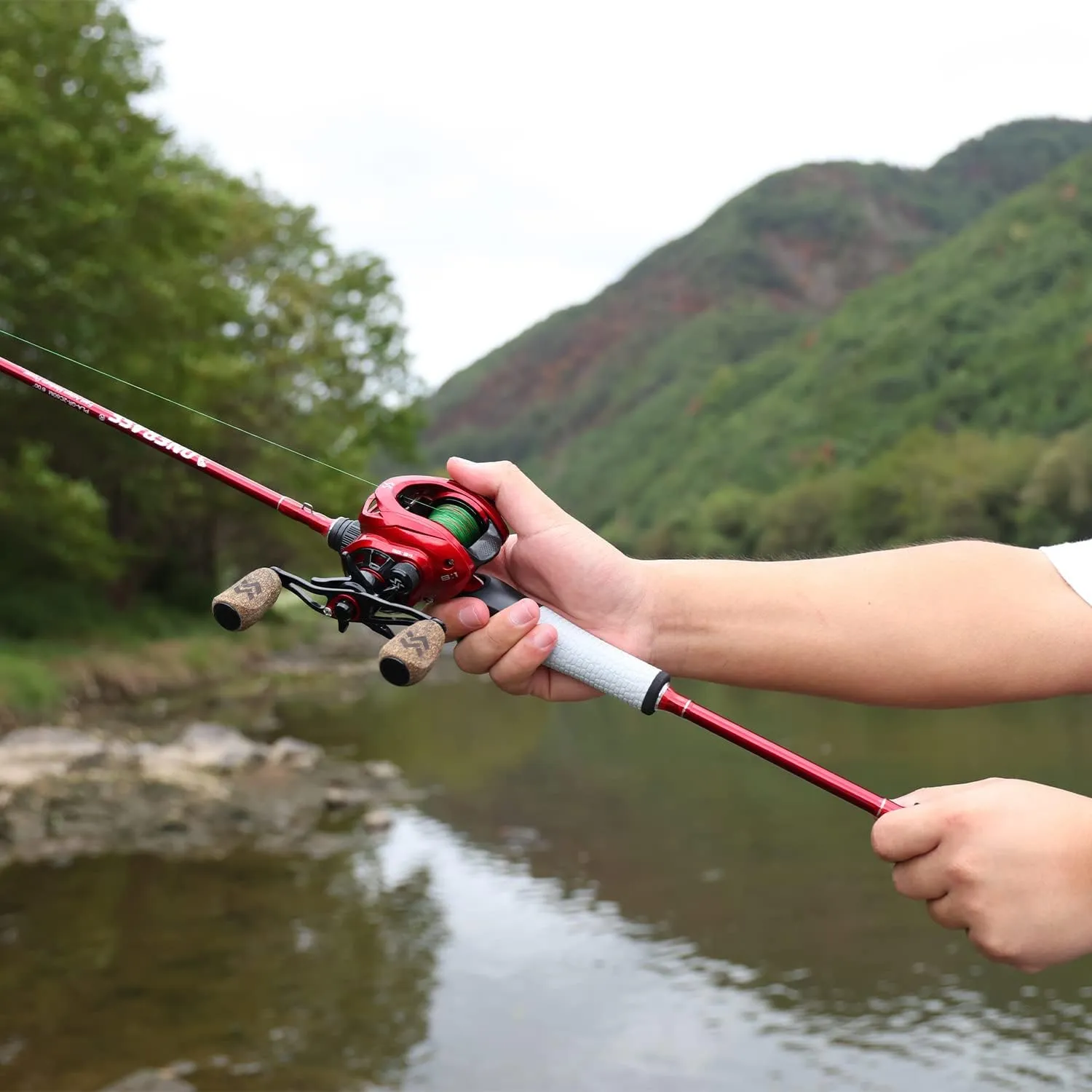 One Bass Fishing Rod, Spinning & Casting Fishing Pole with 30 Ton Carbon Fiber