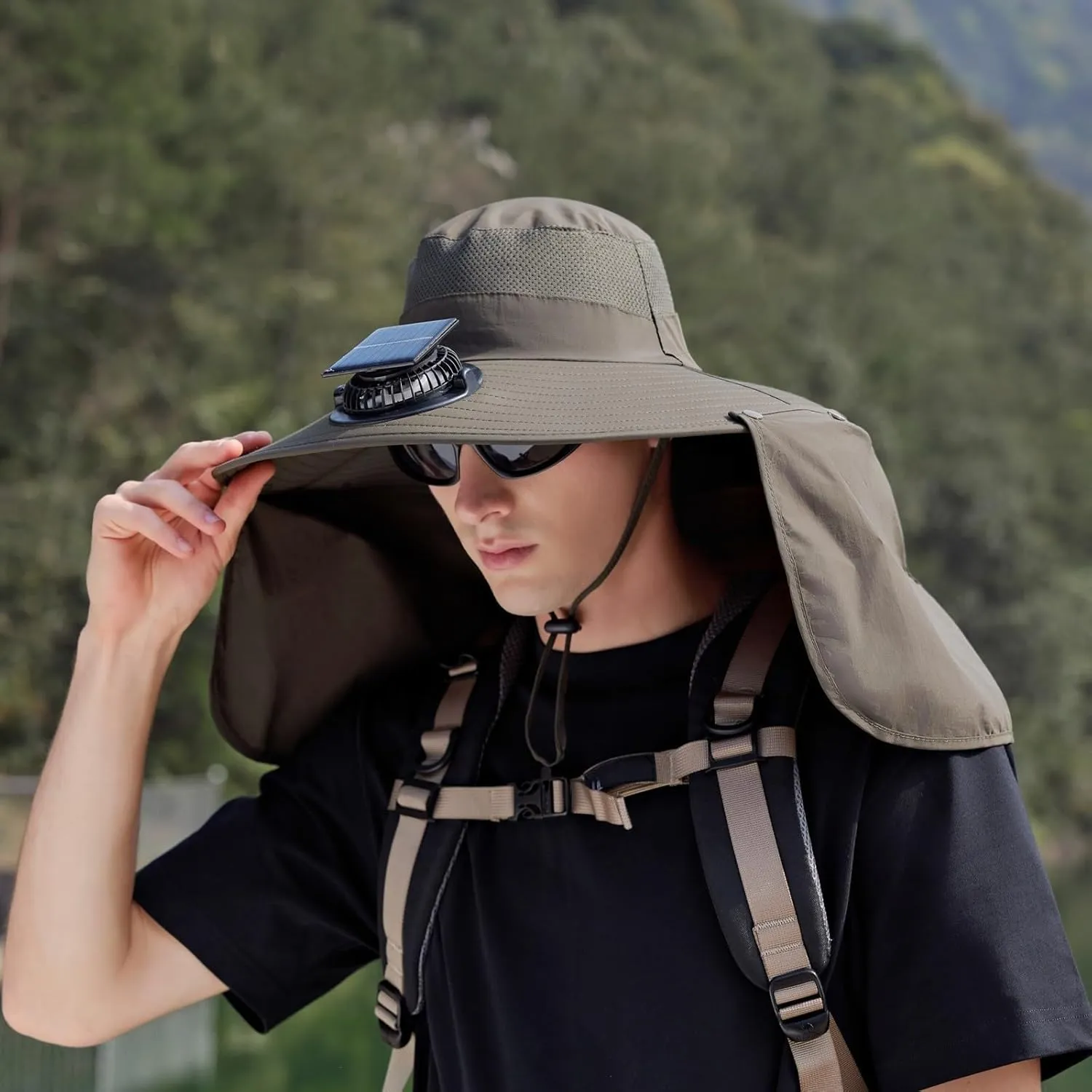 Outdoor Wide Brim Sun Hat with 2 Solar Fan Sun Bucket Hat for Men Women UPF 50  Bucket Fishing Hat with Fan Built in