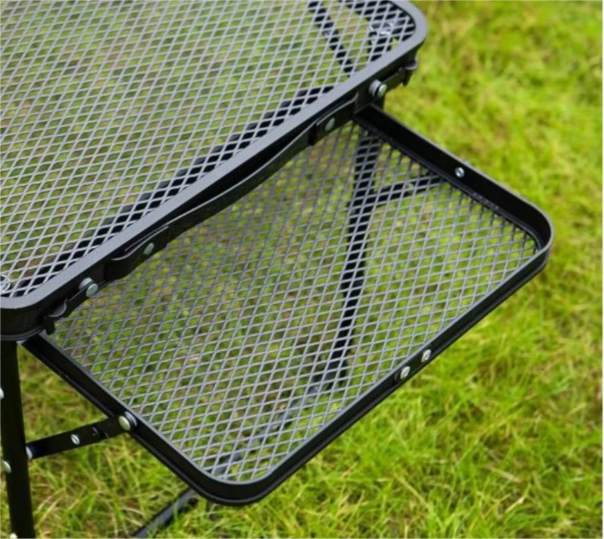 Portable Beach Table Outdoor Camping Grill Side Table Aluminium Folding Picnic Table with Height Adjustable Folding Camping Table, 60*40cm