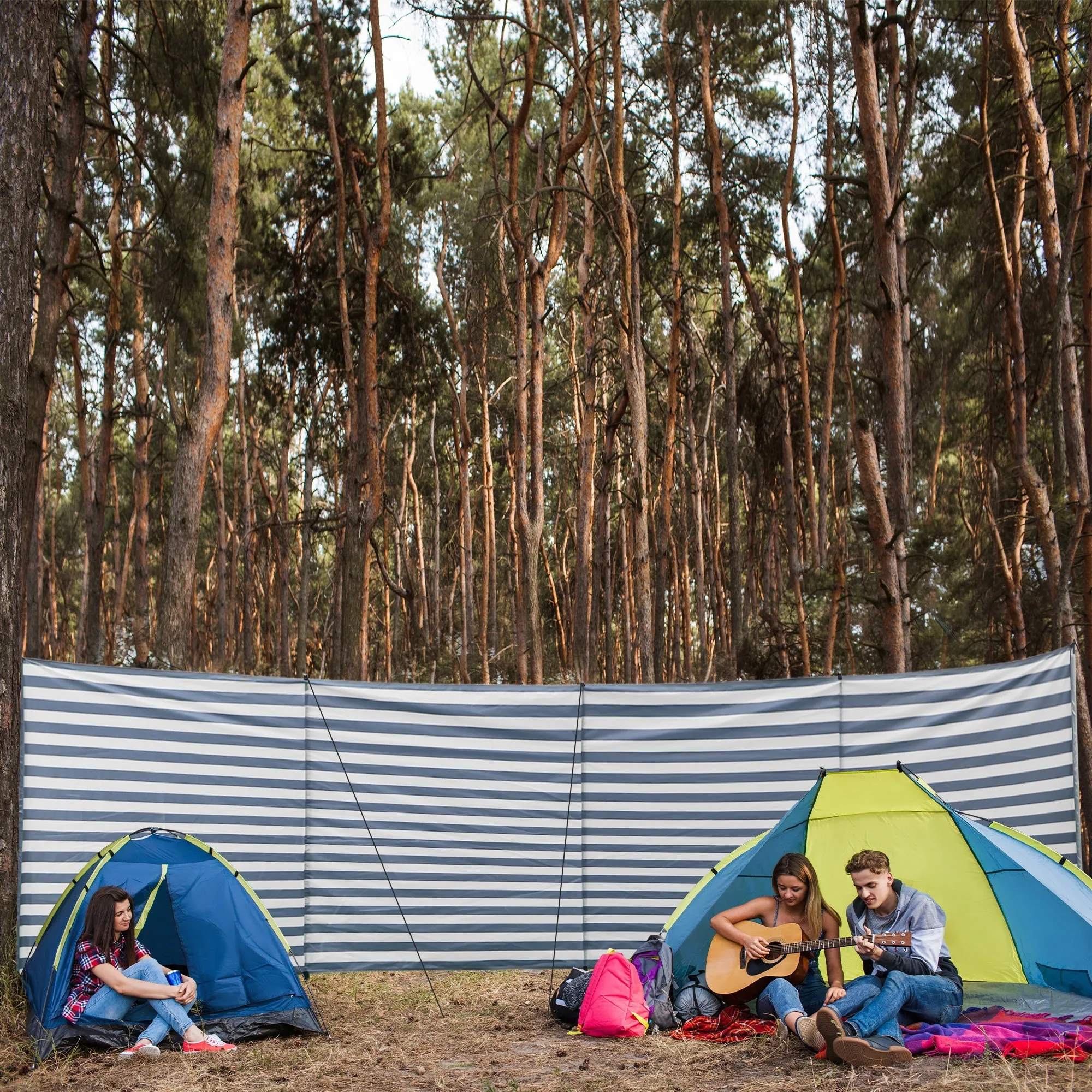 Rootz Portable Foldable Camping Wind Protection - Screen - Barrier - Shields Wind, Sun, and Views - 540cm x 150cm - Includes Transport Bag and Steel Rods