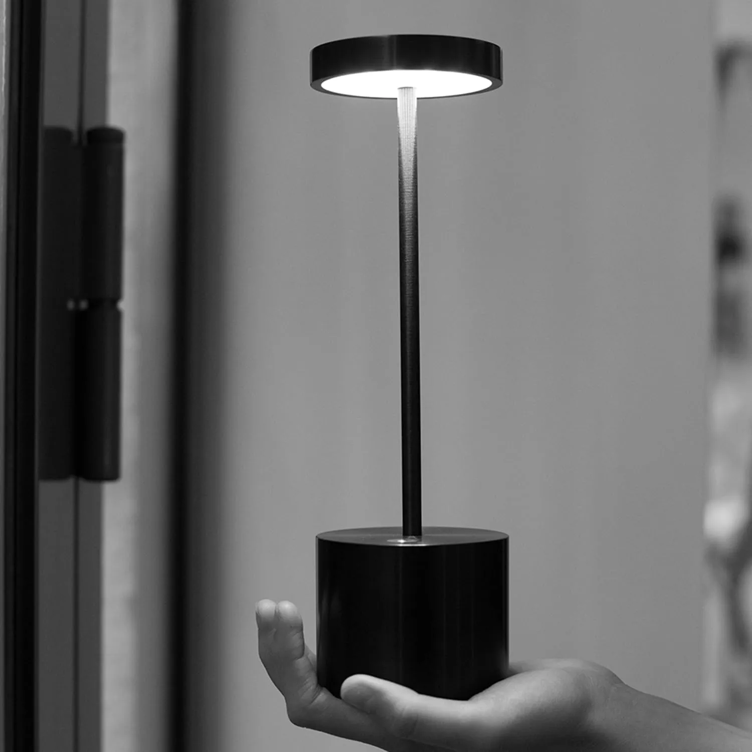 SAKRINGT Cordless Table Lamp Rechargeable,5000mAh Battery Operated Portable LED Table Light,Dimming Desk Lamp for Patio/Restaurant/Outdoor