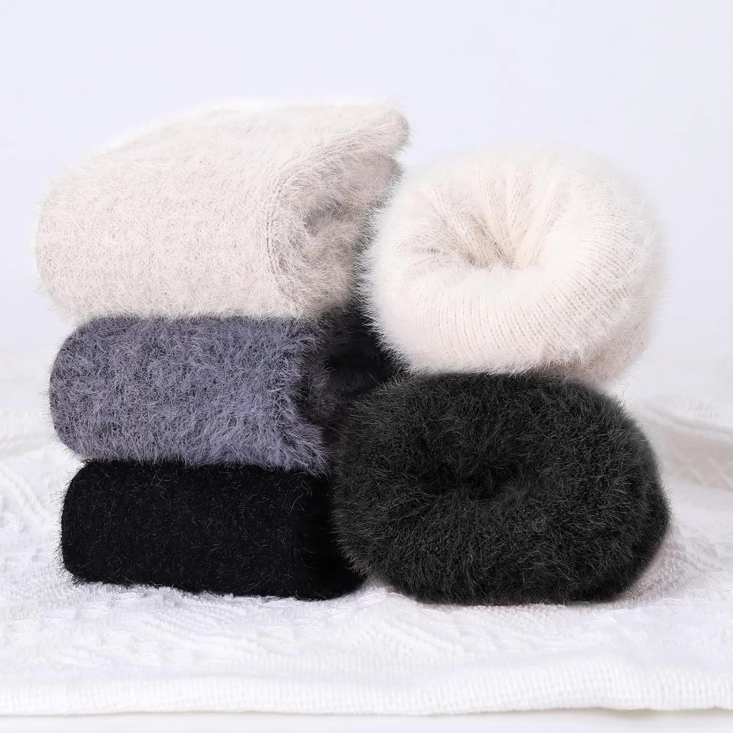 SISOSOCK 5 Pairs Fuzzy Cozy Warm Socks for Women Winter Wool Thick Casual Home Sleeping Soft Comfy Socks Gifts for Women