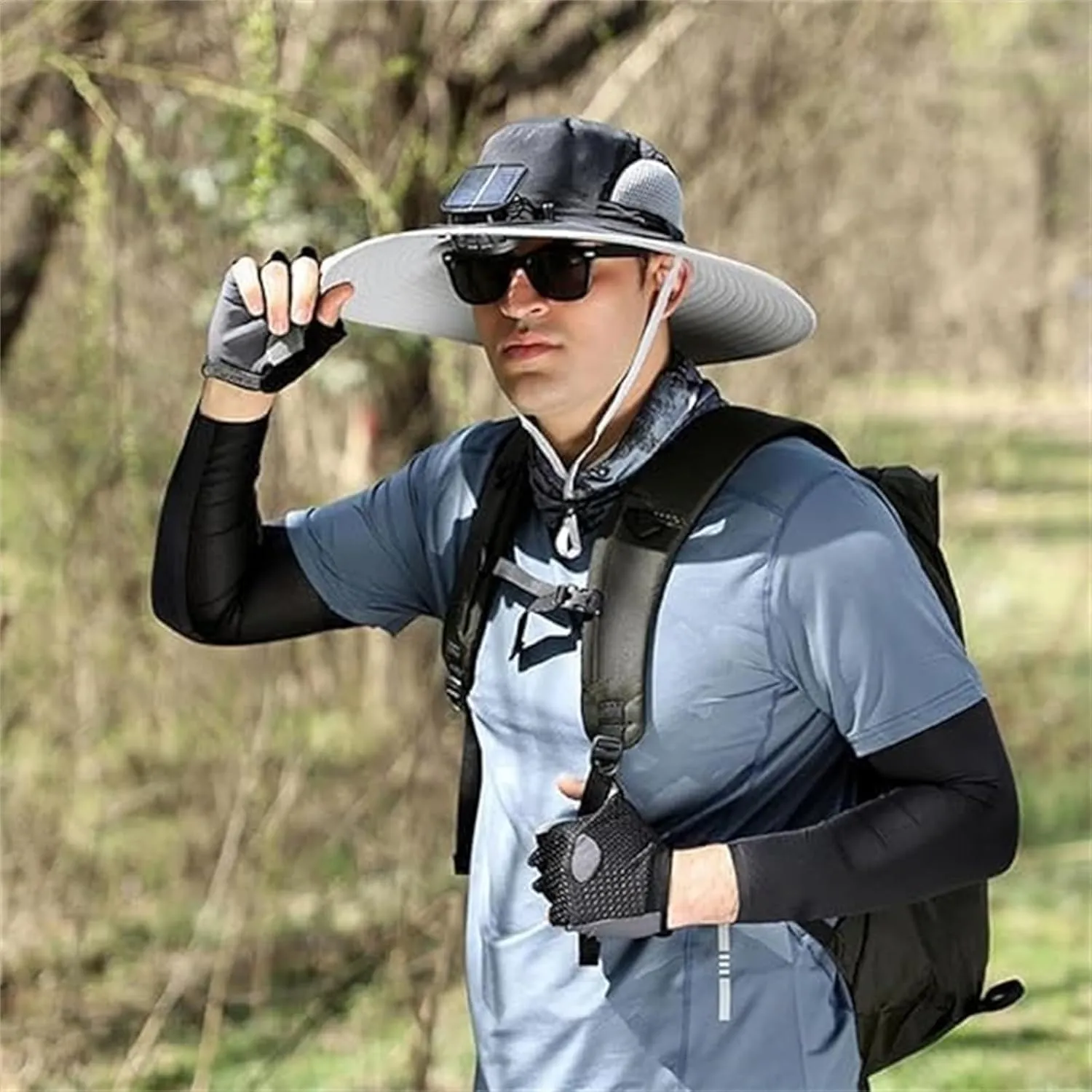 Ultralight Wide Brim Solar Fan Hat, Wide Brim Solar Fan Outdoor Fishing Hat with 2 Fans Solar Power -Solar & USB Charging