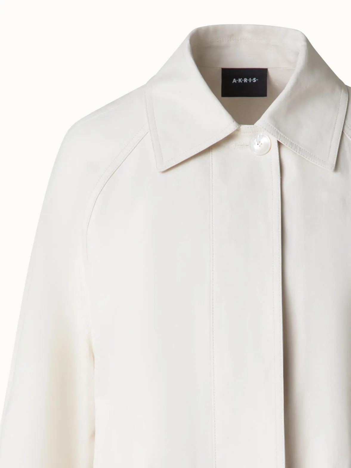 Water Repellent Short Jacket in Coated Linen