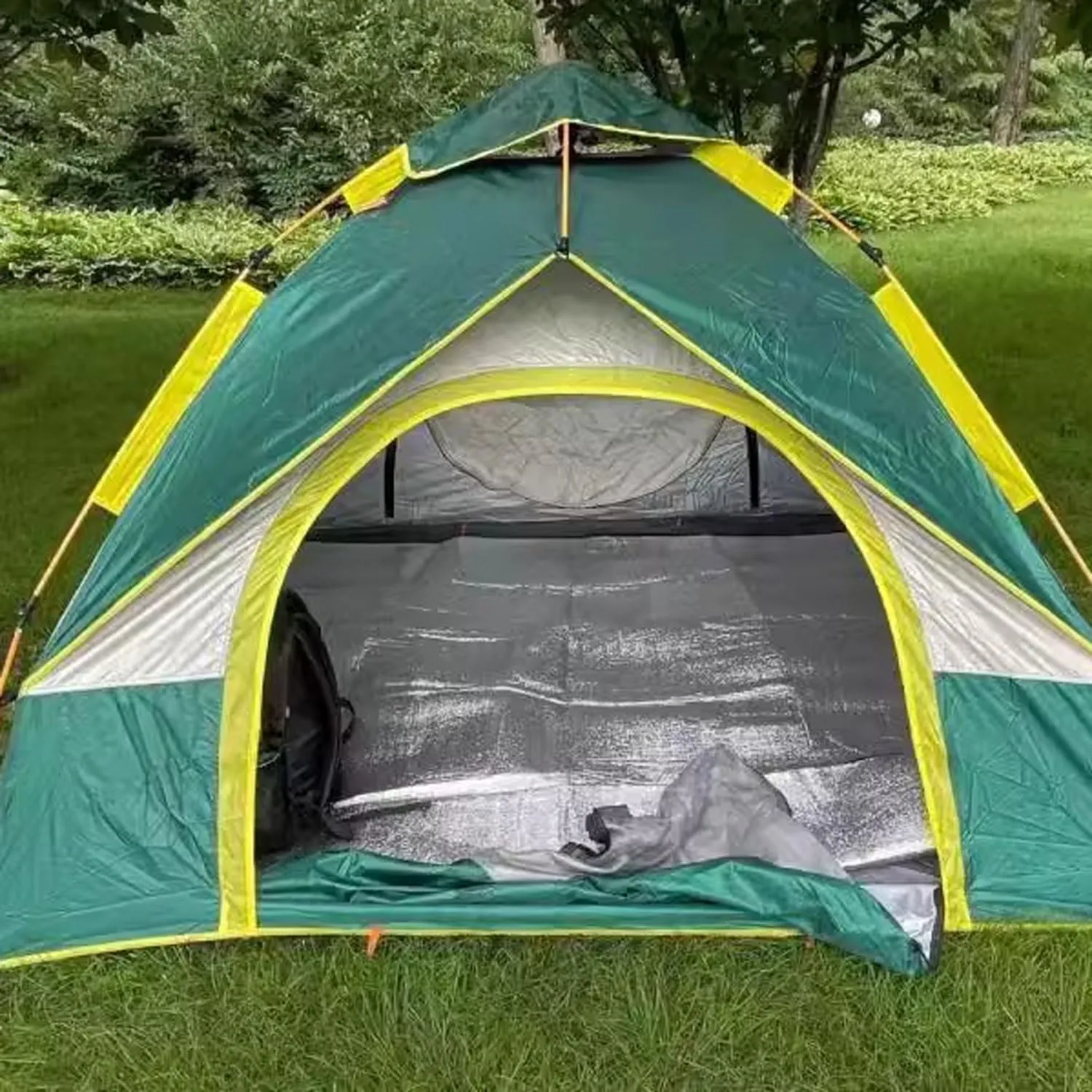Waterproof Foil Camping Mat, Aluminum Film Sleeping Mat, 4mm Thick Foam Aluminium Insulating Mat for Traveling & Outdoor Activities, Double-Sided Foil Tent Pad